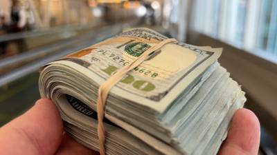 In Plane Sight: Drug agents searching passengers for cash at airport gates